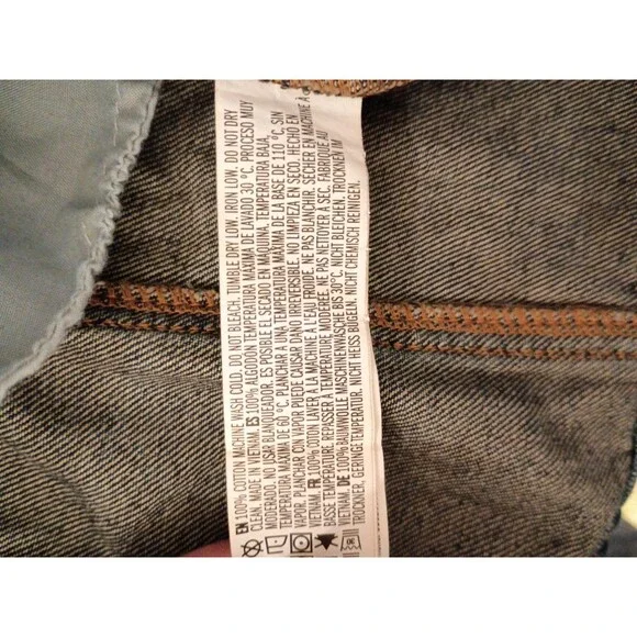 NWT Size M Denim Jean Overalls Skirt Forever 21  Farm Country Western Hillbilly - Picture 9 of 9